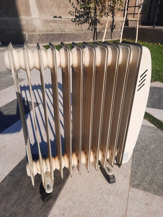 Маслянный обогреватель.