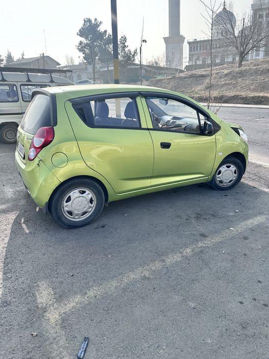 Spark mexanika 2014 yil saltvi rang