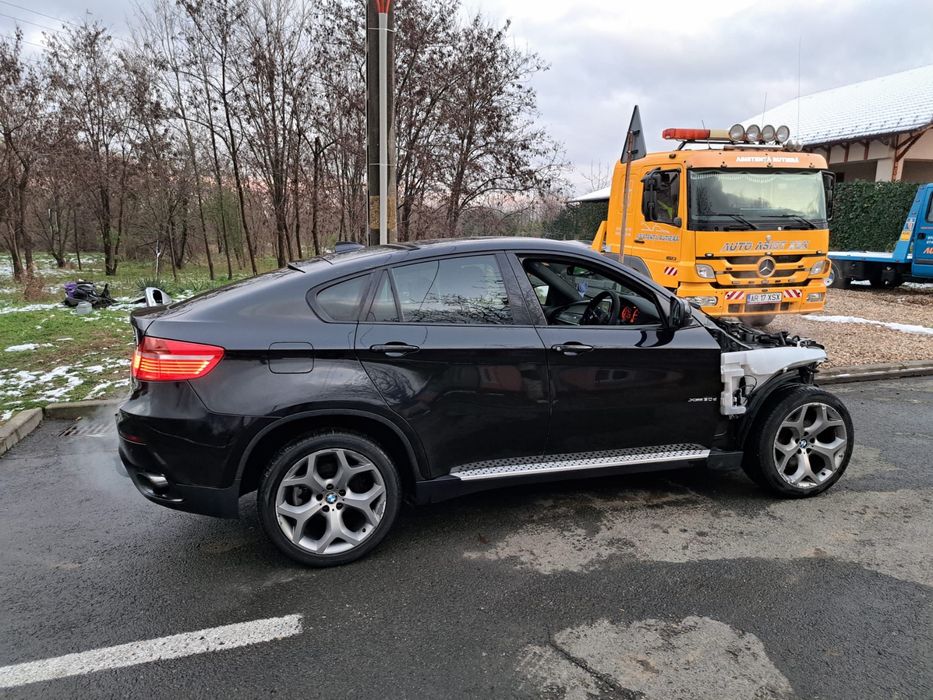 Dezmembrez x6 2008 3.0d 245cp 286cp