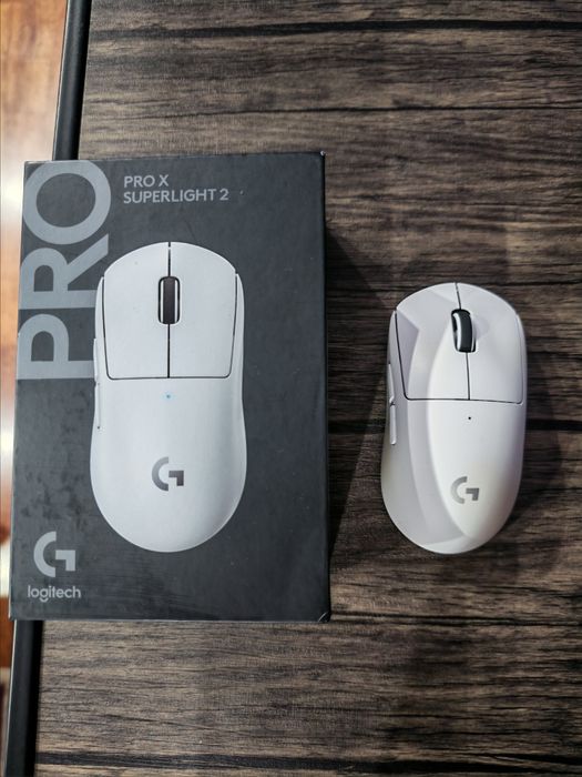 Vând mouse Logitech pro x superlight 2