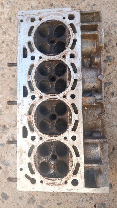 Гольф 4 Головка блока 1.4