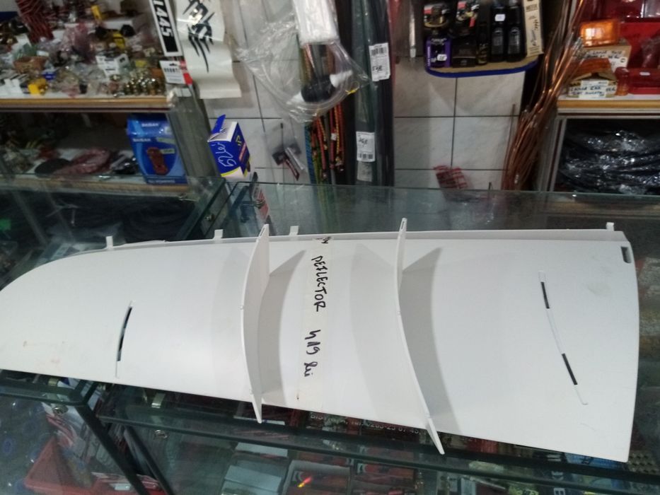 Vând piese auto camioane mercedes