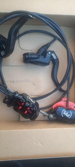 Хидравлични спирачки комплекти