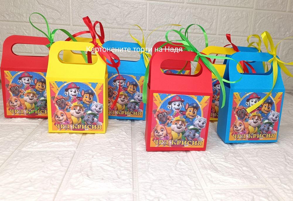 Картонени чантички