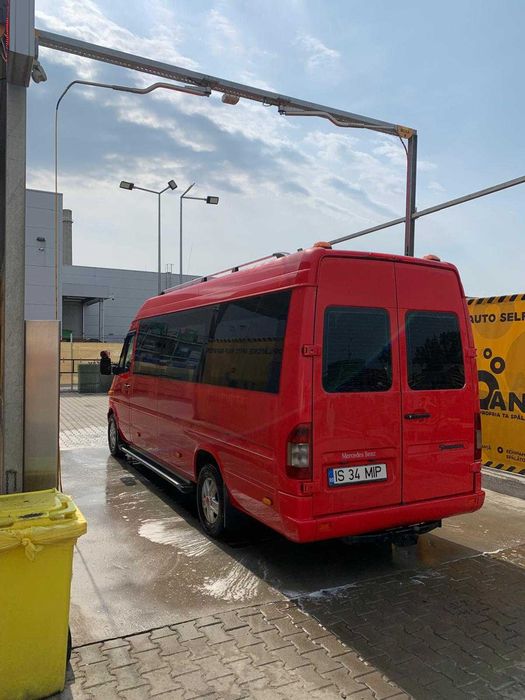 Mercedes Benz Sprinter persoane