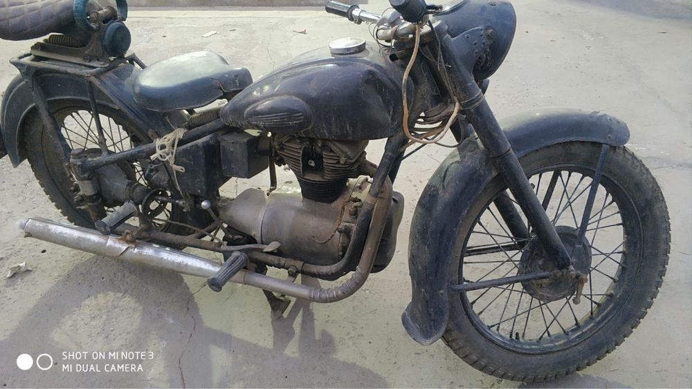 Продается мотоцикл симсон аво425