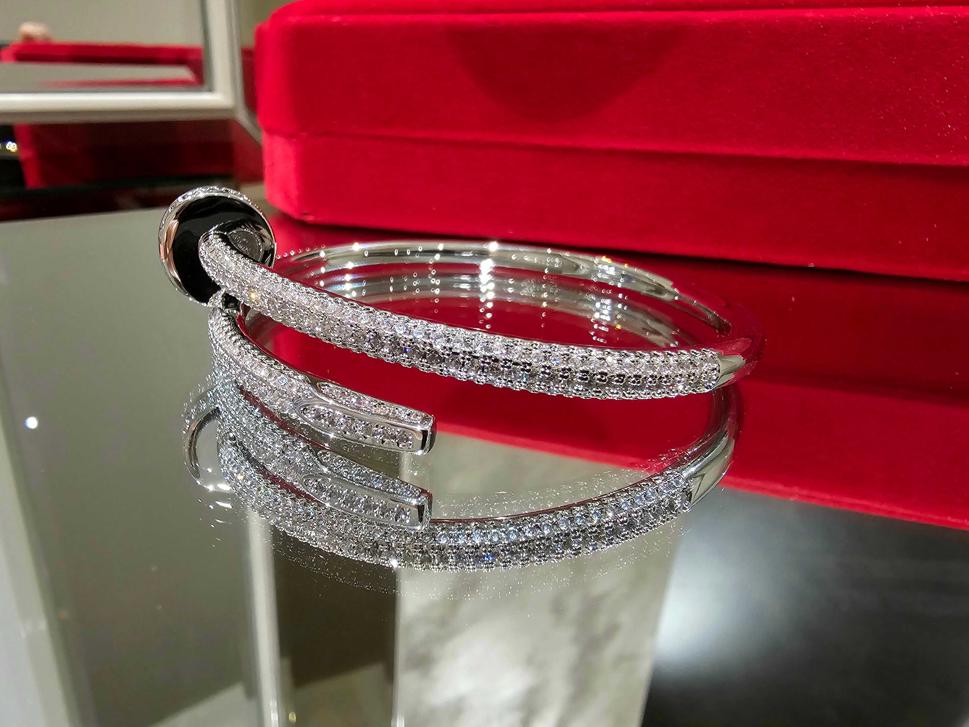 CARTIER Nail Juste un Clou Silver Large Paved Diamonds Гривна Пирон