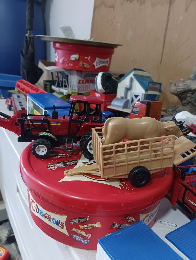 За деца трактор с ремарке