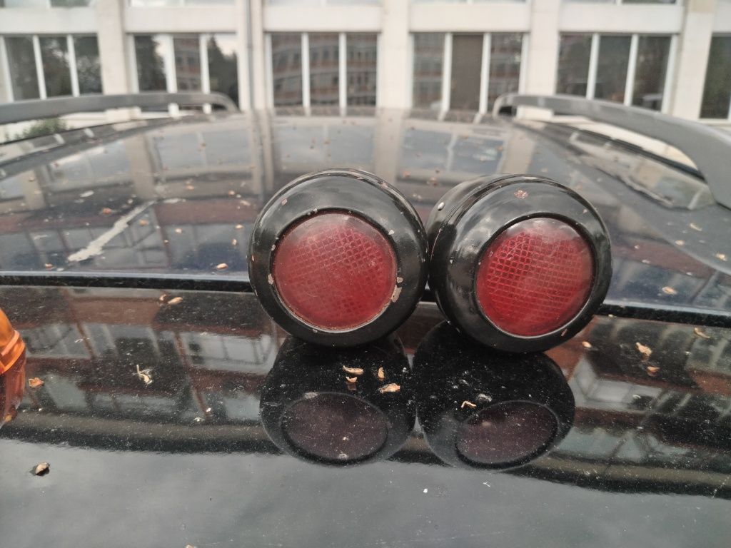 Ретро стоп светлини