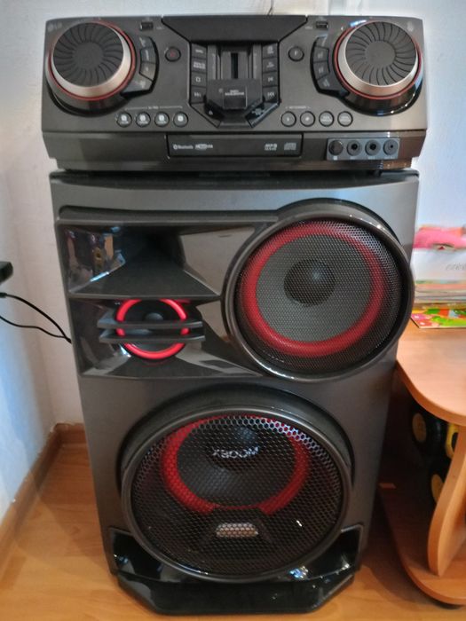 Продам колонки новае
