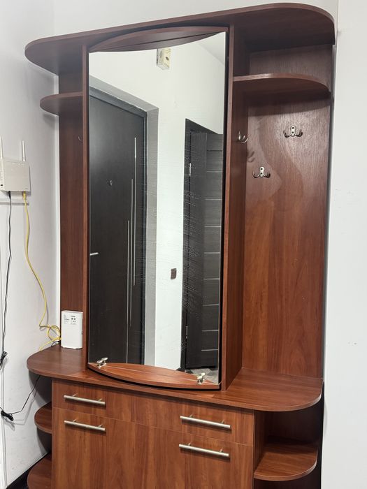 Шкаф в прихожую