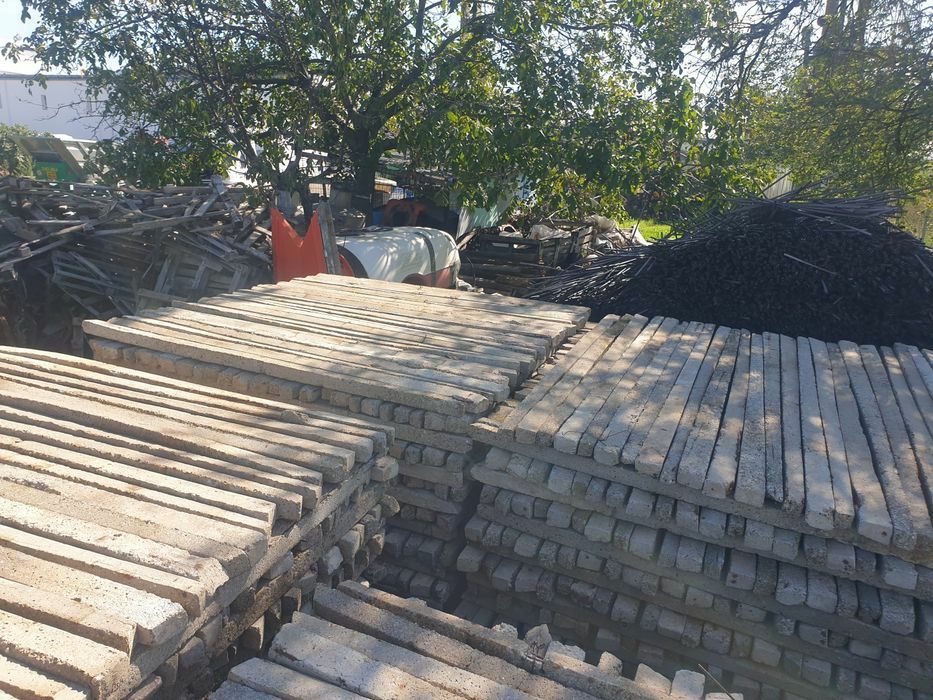 Spalier beton stâlpi de vie de gard din defrișări etc