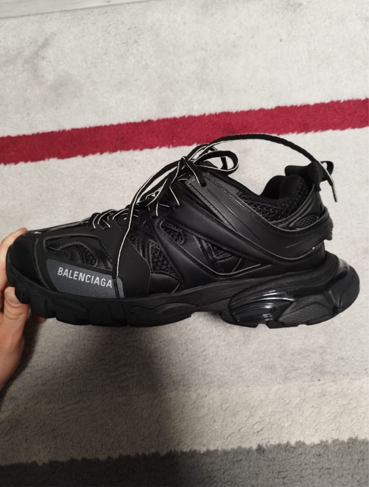 Balenciaga Track Runner