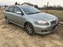 Toyota Avensis 2.2 177кс на части!