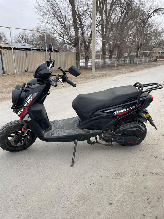 Продам мопед бумер