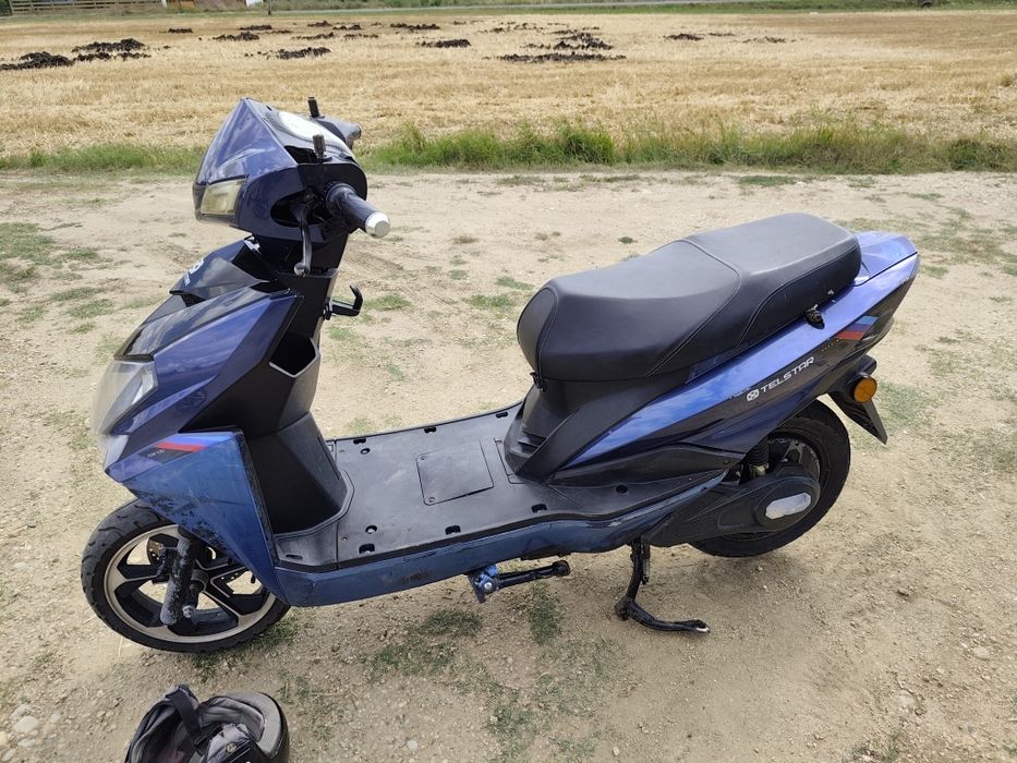 Scuter el. TELSTAR motor 3000 w, bat. 72 V 20 Ah