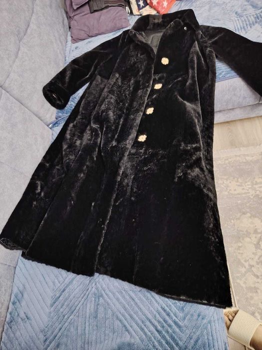 Продам новую 2-х стороннюю дубленку