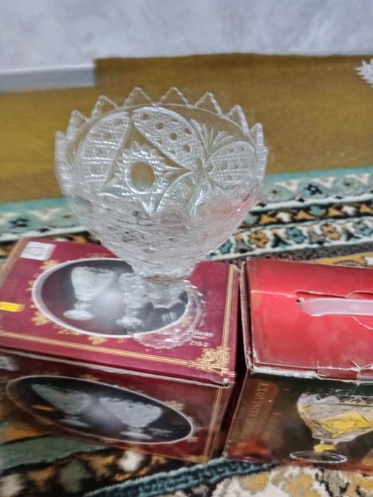 Чиройли вазалар сотиладди холати яхши