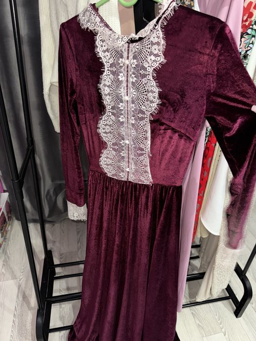 Одежды б/у по приемлемым ценам , только одевали 1 раз