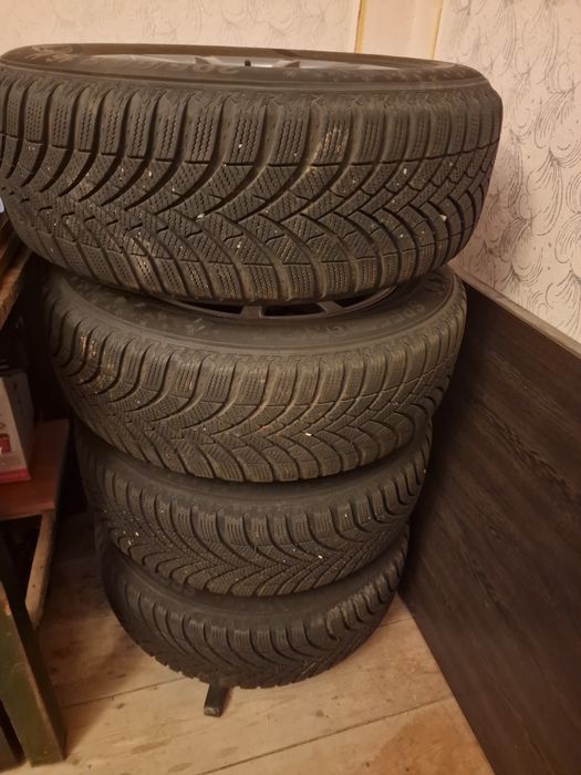 Anvelope semperit Seed-grip 3 Iarnă ,originale macra BMW !