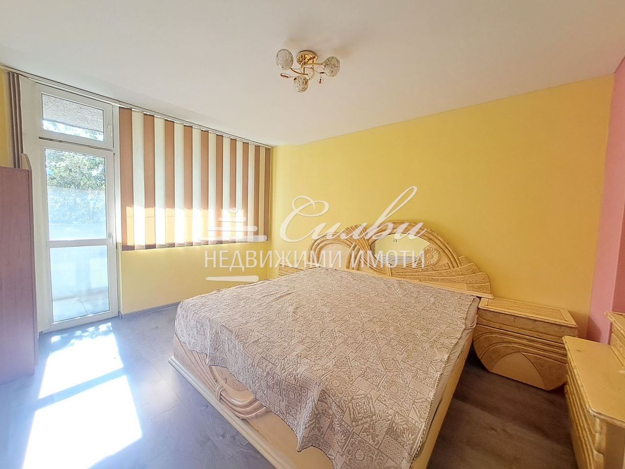 Дава се под наем Тристаен апартамент в Шумен, Болницата - 80 кв.м за 280.5 € - Снимка #2