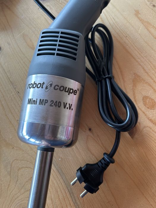 Mixer profesional Robot coupe nou