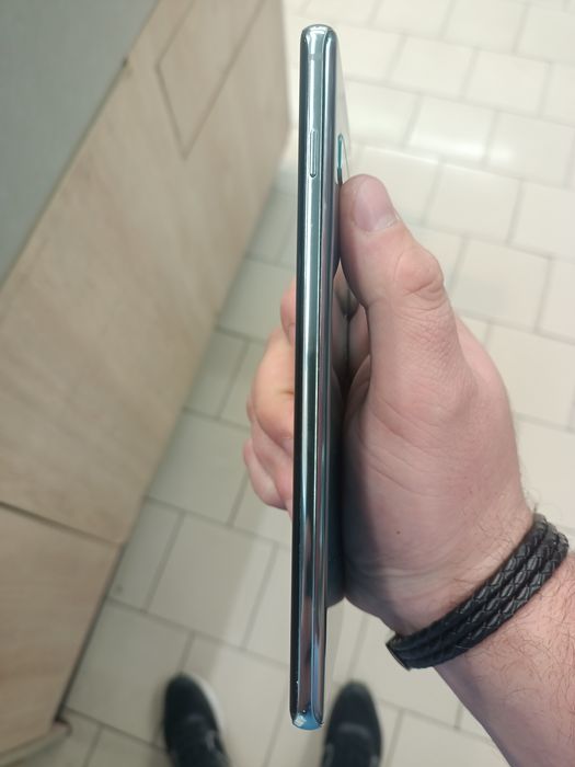 Vând Samsung S 10 plus