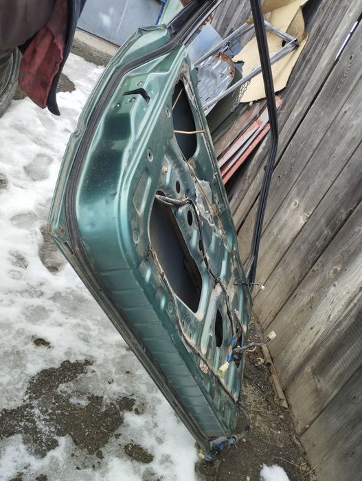 Ușa stânga de Suzuki Vitara