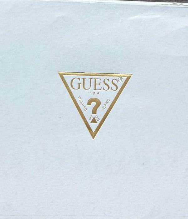 Ceas Guess nou, cu ambalajul original