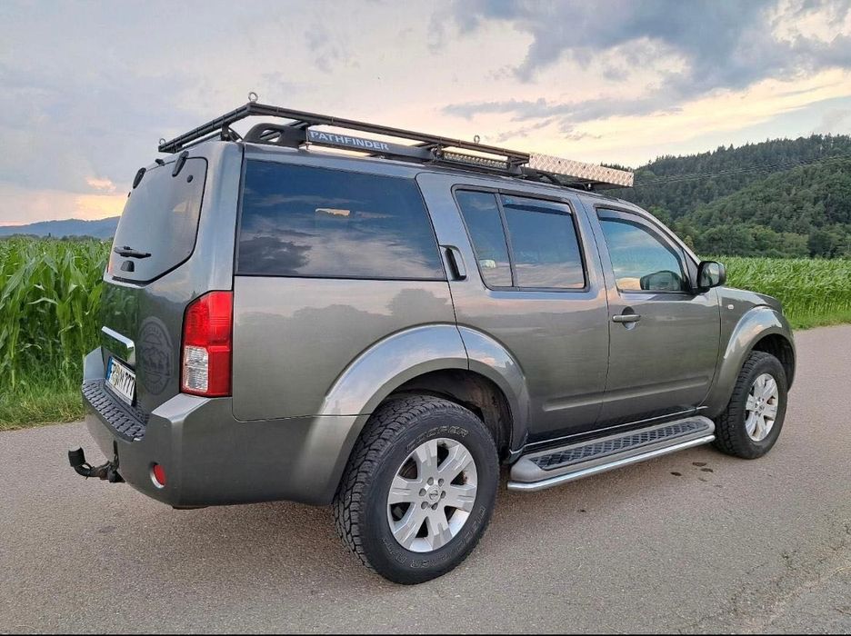 Nissan Pathfinger -7 locuri