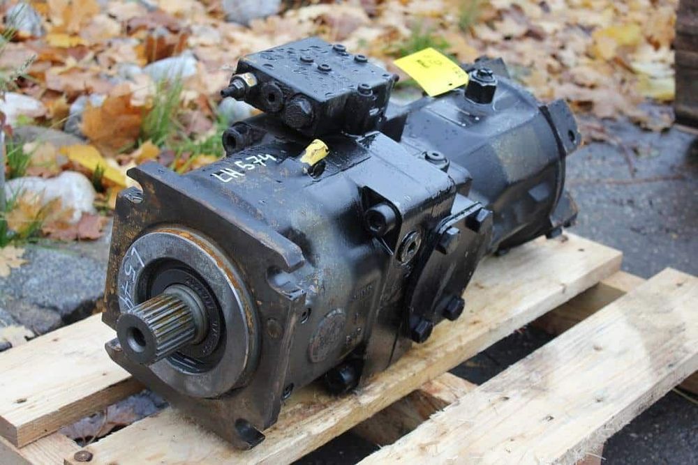 pompa hidraulica incarcator frontal liebherr l 576