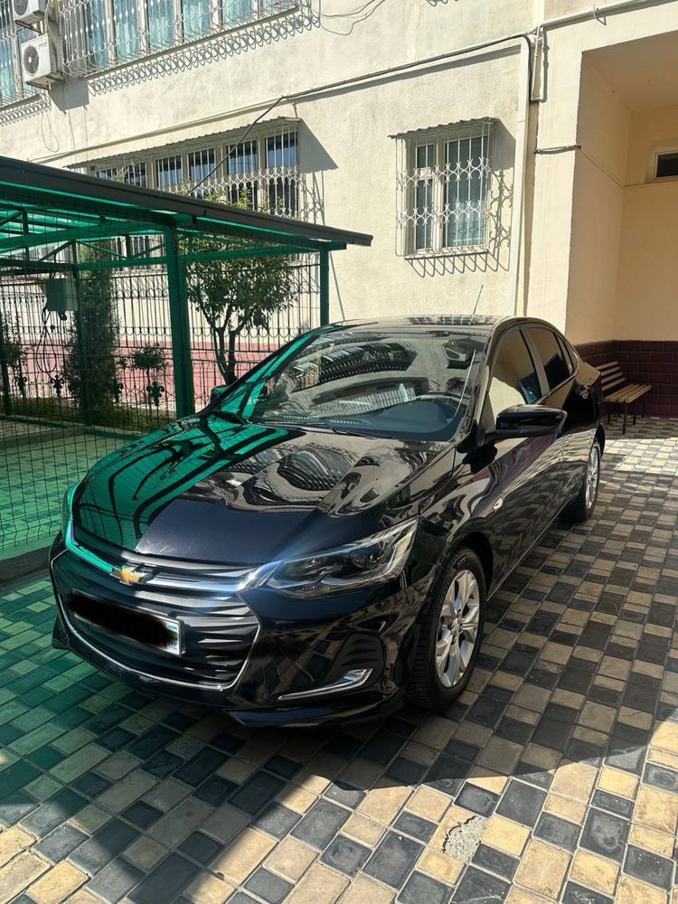 Chevrolet Onix premyer