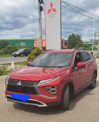 Vând Mitshubishi Eclipse Cross PHEV 2.4 4WD