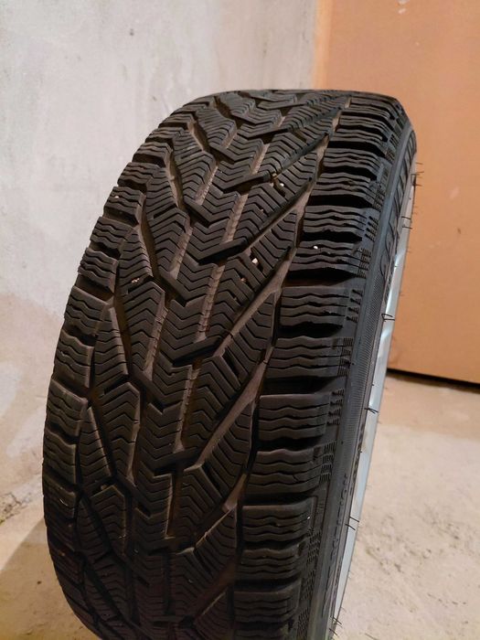 Зимни гуми RiKEN DOT 22