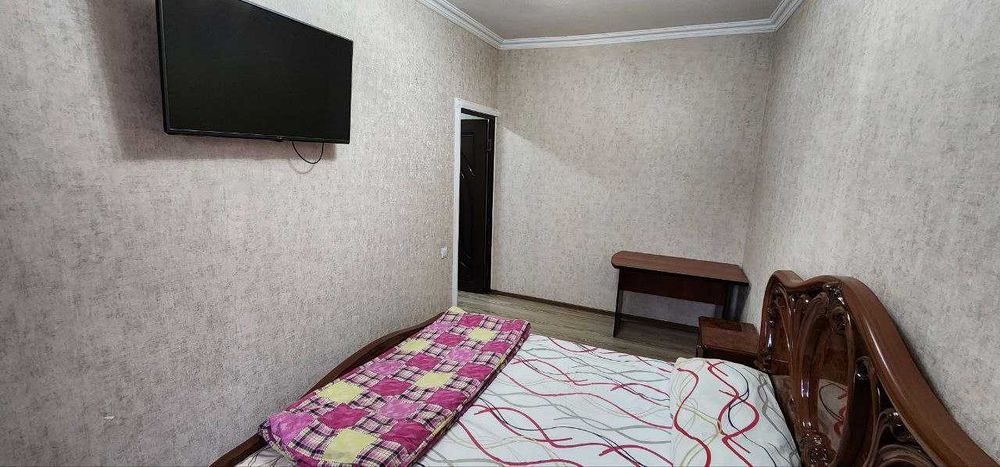 Айбека ул.Фидокор (Чехова) рядом 60 я школа Савдогар Банк 3\3\9 с меб.