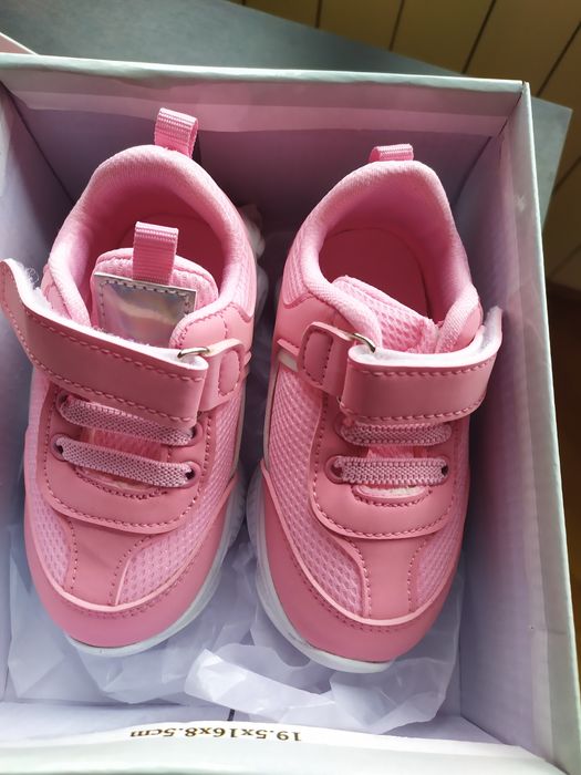 Детски обувки НОВИ