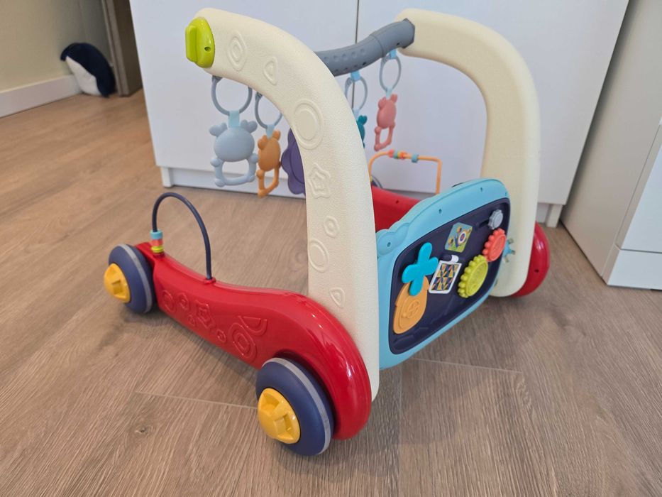 Музикална играчка на колела 3в1 Chipolino Baby Fitness