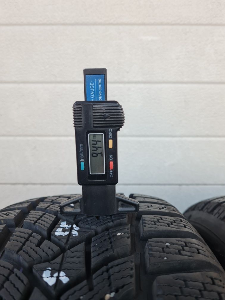 Зимни гуми 4 броя DUNLOP WinterSport5 205 55 R16 дот 2623