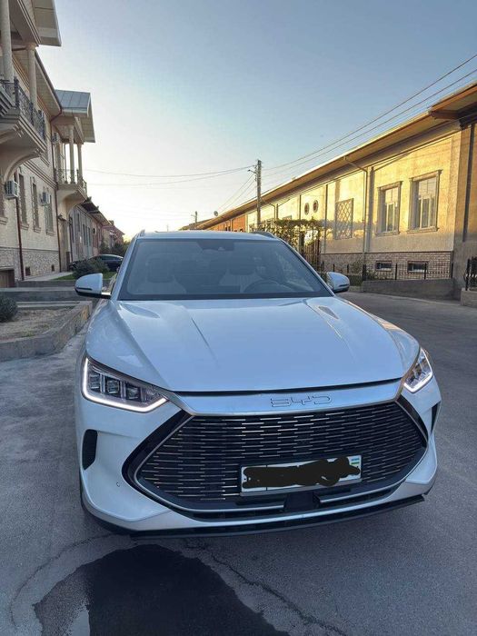 BYD Song Plus DM-i Flagship 2023 — gibrid