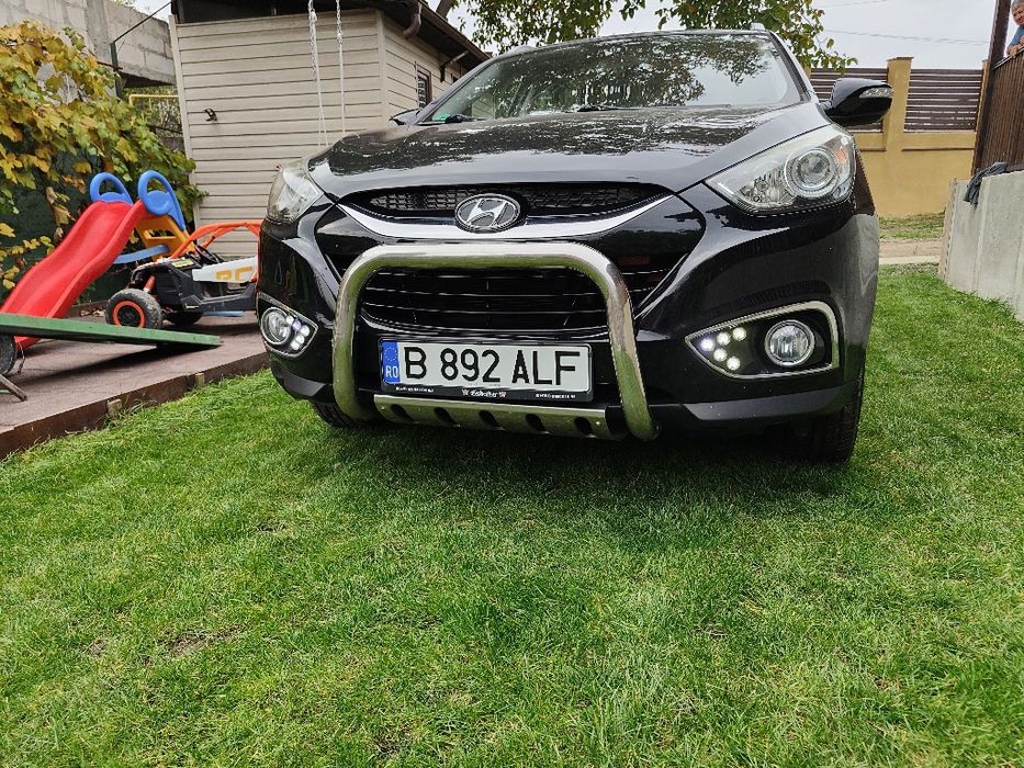 Vând Hyundai IX35