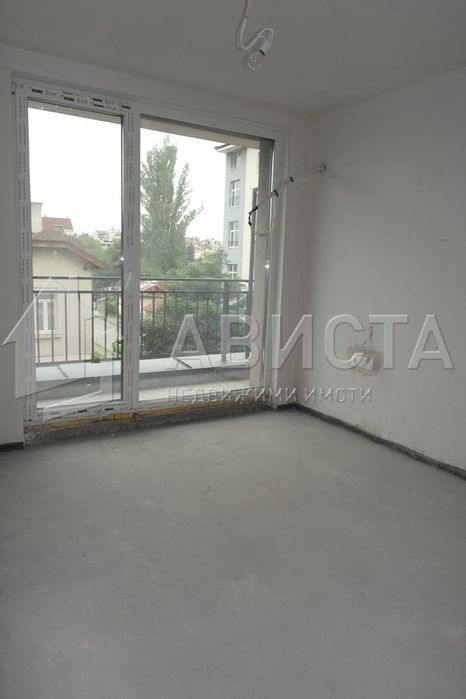 Продава се Двустаен апартамент в София, Зона Б-18 - 70 кв.м за 2600 €/кв.м - Снимка #1