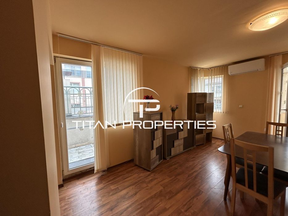 Дава се под наем Двустаен апартамент в Варна, Център - 54 кв.м за 400 € - Снимка #2