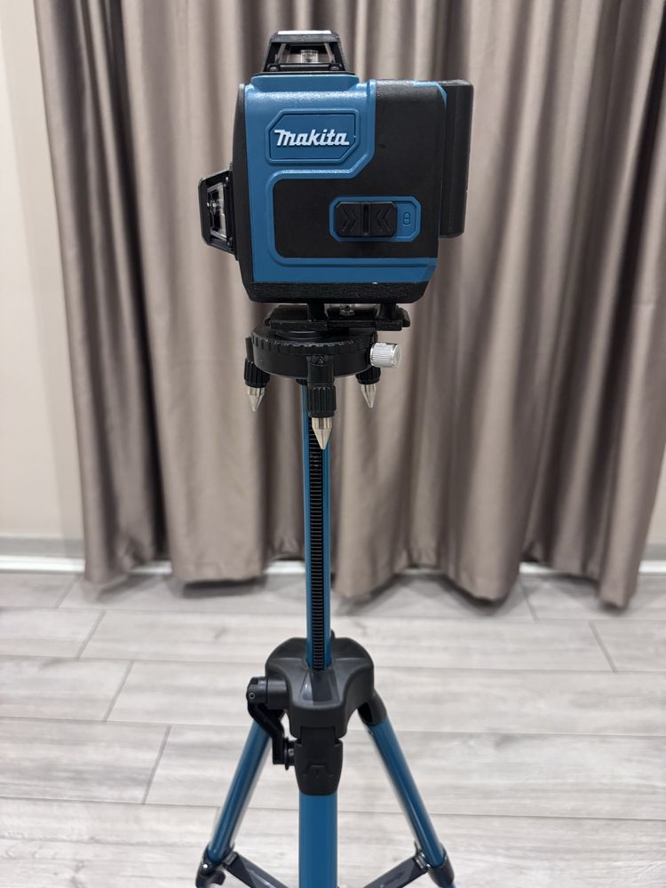 НЕМСКИ Лазерен Нивелир Makita  360°, 16 Линии (четири точков) + фенер