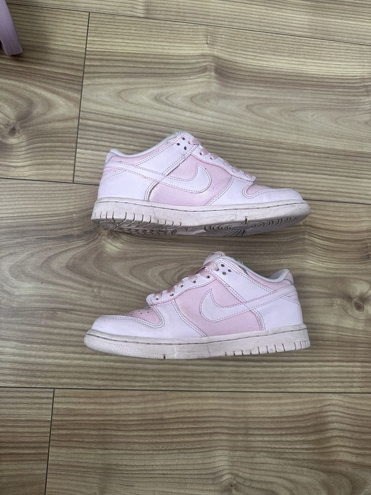 Маратонки Nike dunk pink