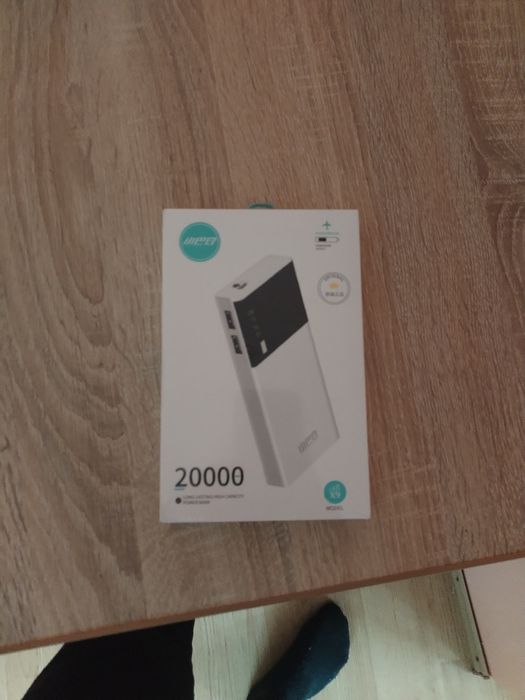 Baterie externa de 20000 ahm