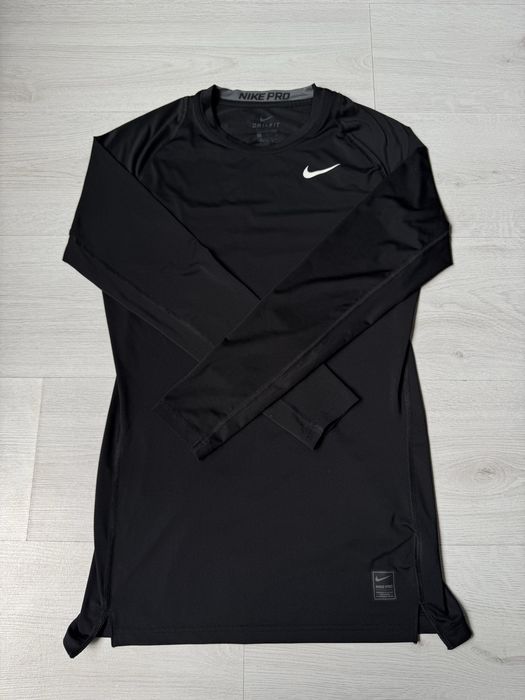 Мъжки блузи NikePro