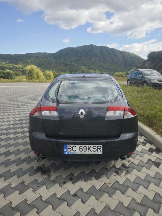 Vând Renault Laguna