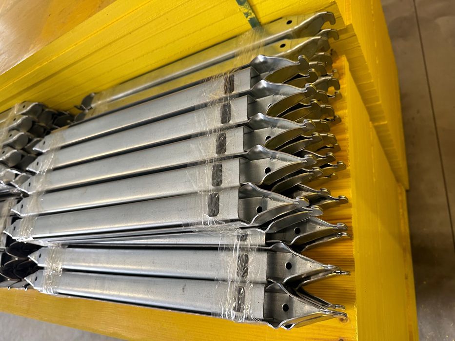 Montanti 50/100/150 cm bride spade