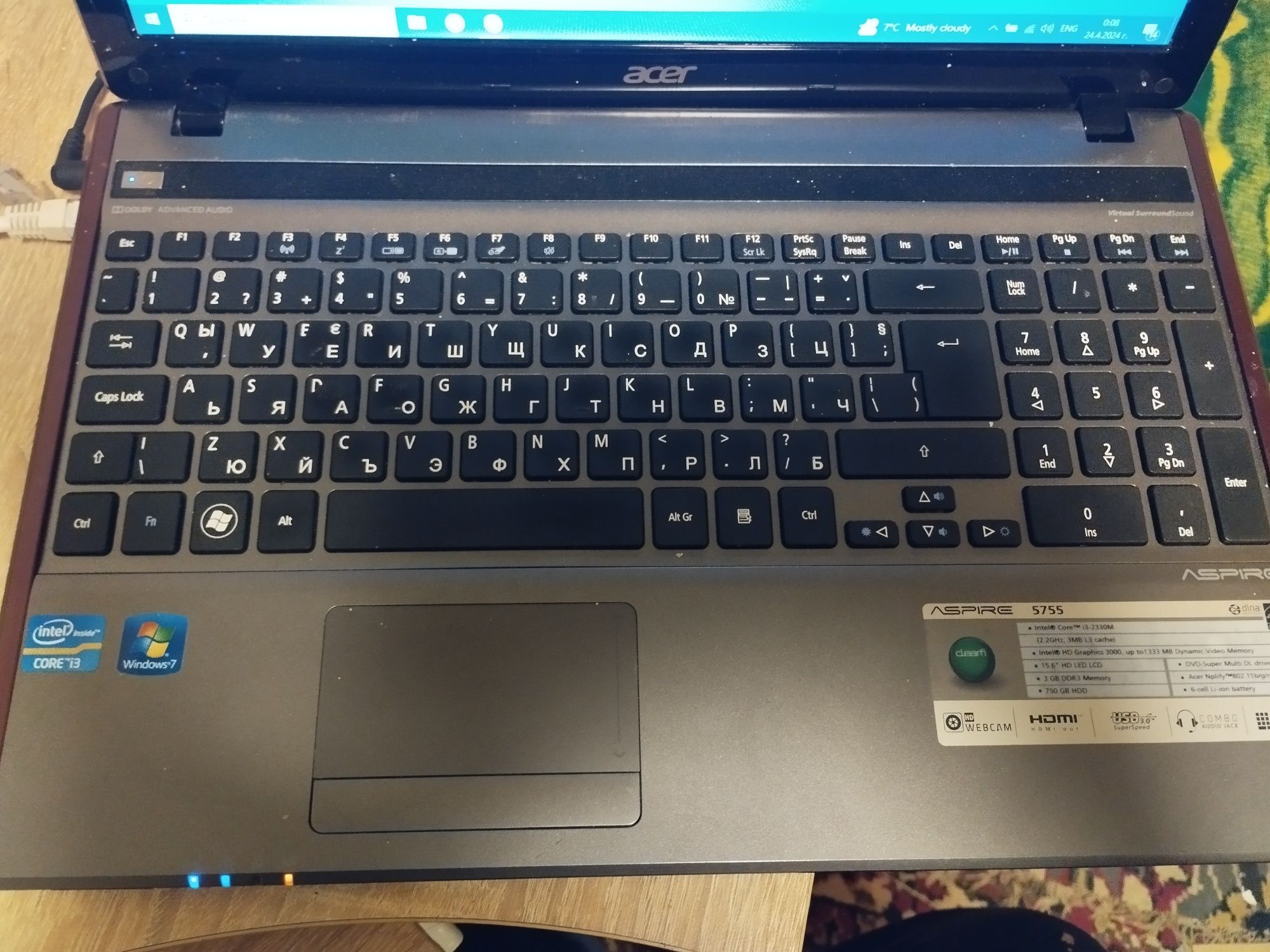 Продавам лаптоп acer aspire 5755