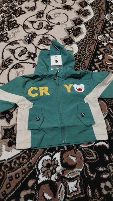 Xitoy vetrovka sotiladi 40mingdan